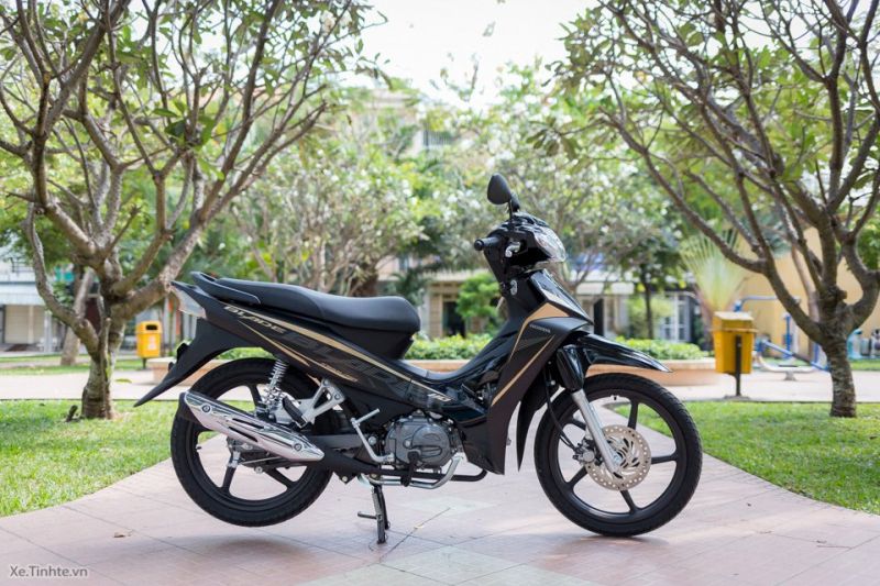 Honda Blade vành đúc – Giảm: 1.300.000 VND