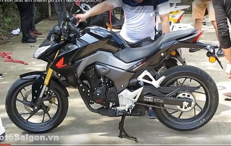 Honda CB190R: Khoảng 90 triệu đồng