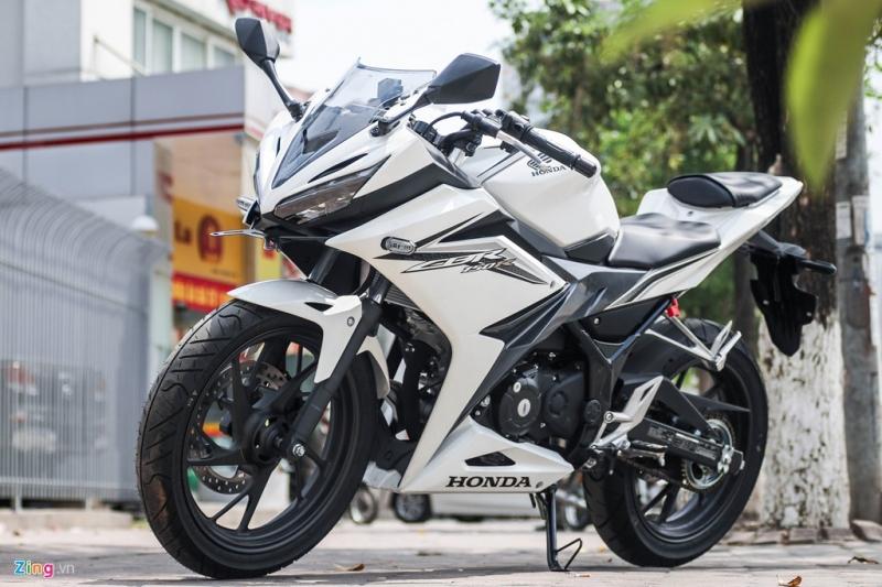 Honda CBR150R 2016: Khoảng 120 triệu đồng