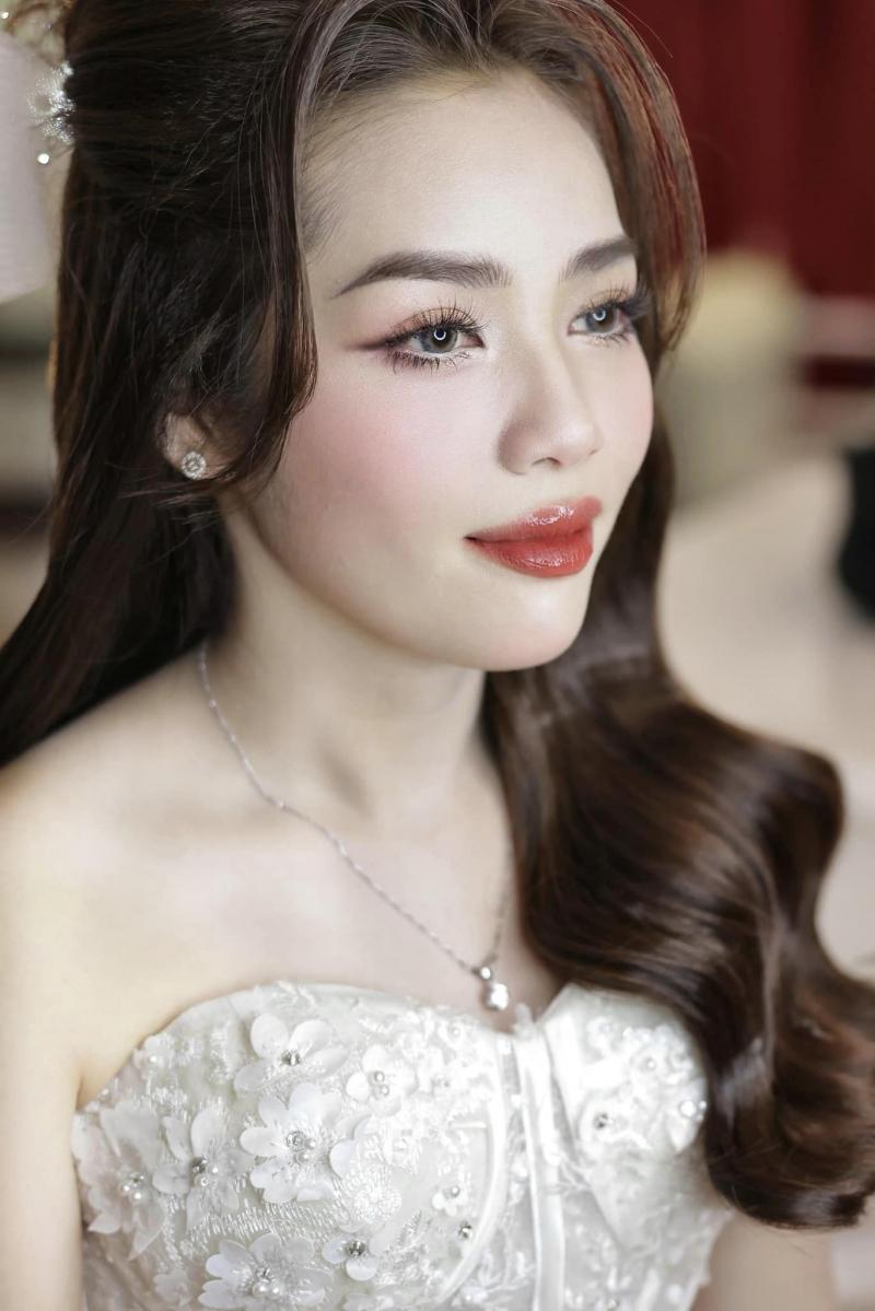 Hong Nhung Bridal