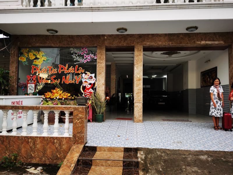 Hotel Sen Việt Bạc Liêu