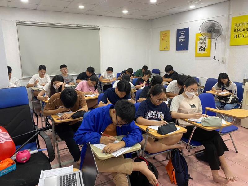 HP Academy - IELTS & More