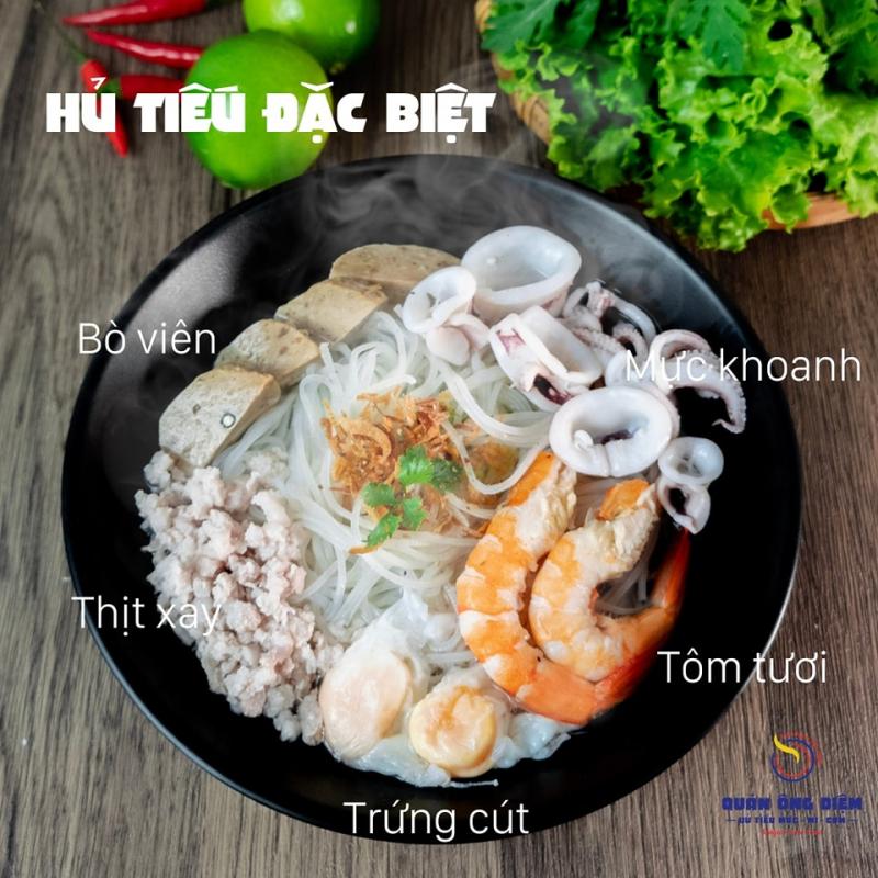 Hủ tiếu mực - Ông Diệm