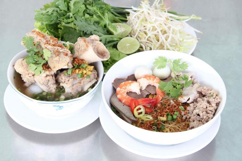 Hủ tiếu nam vang Tài Anh