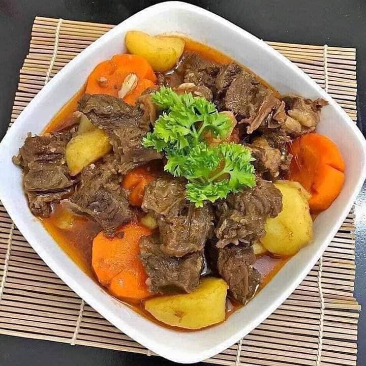 Hủ Tíu Bò Kho