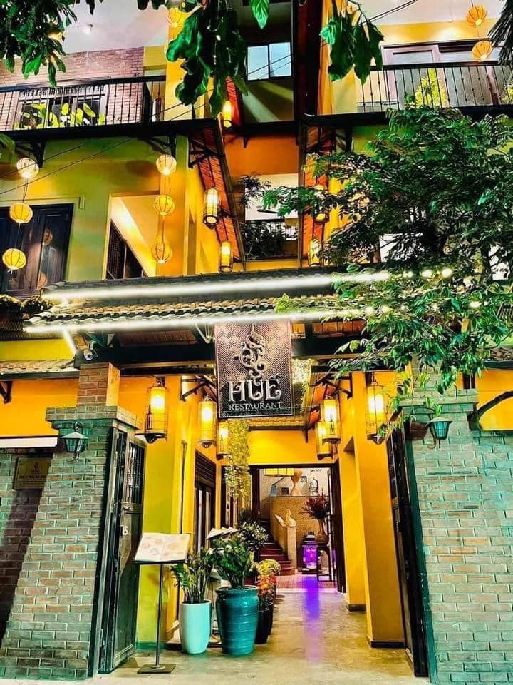 Huế Restaurant