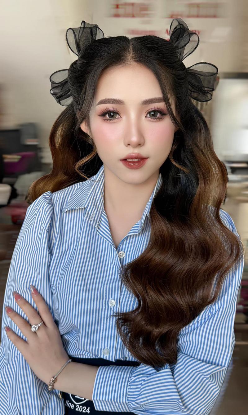 Huelinh Huynh Makeup