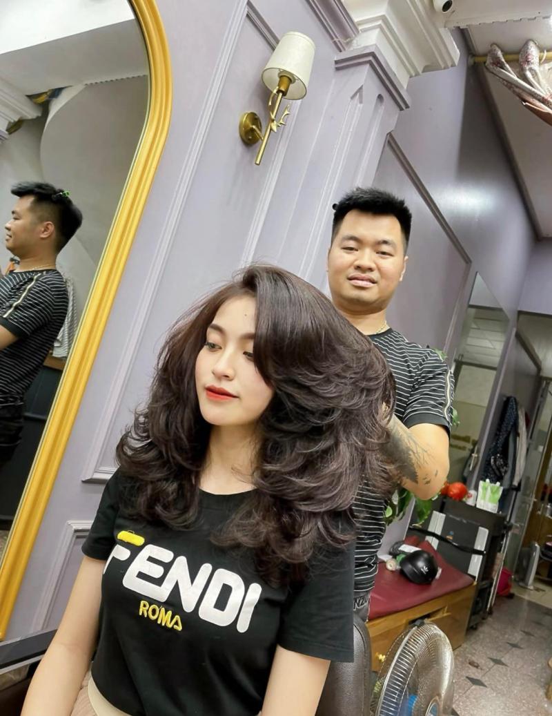 Hùng Hennessy Hair Salon