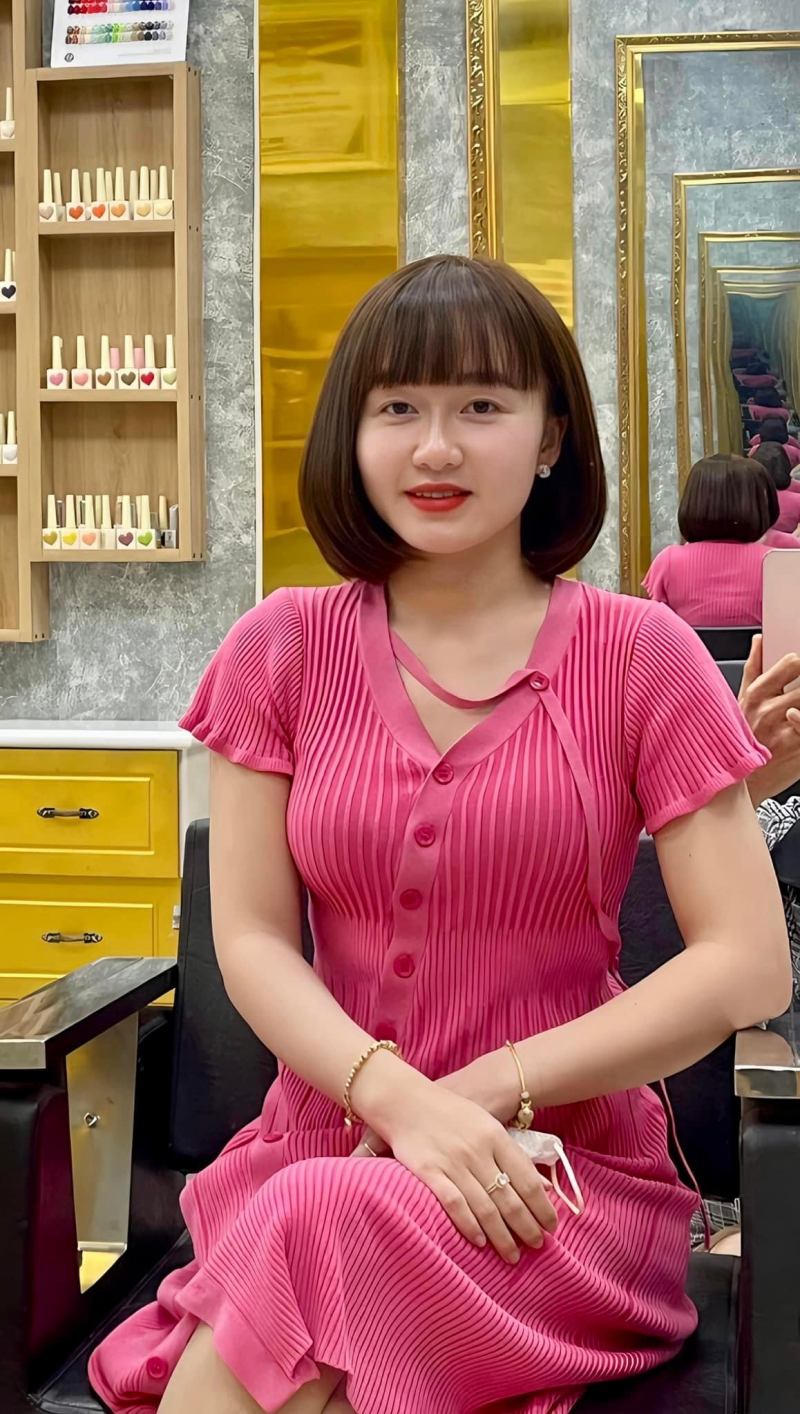 Hùng Thời Đại Hair Salon