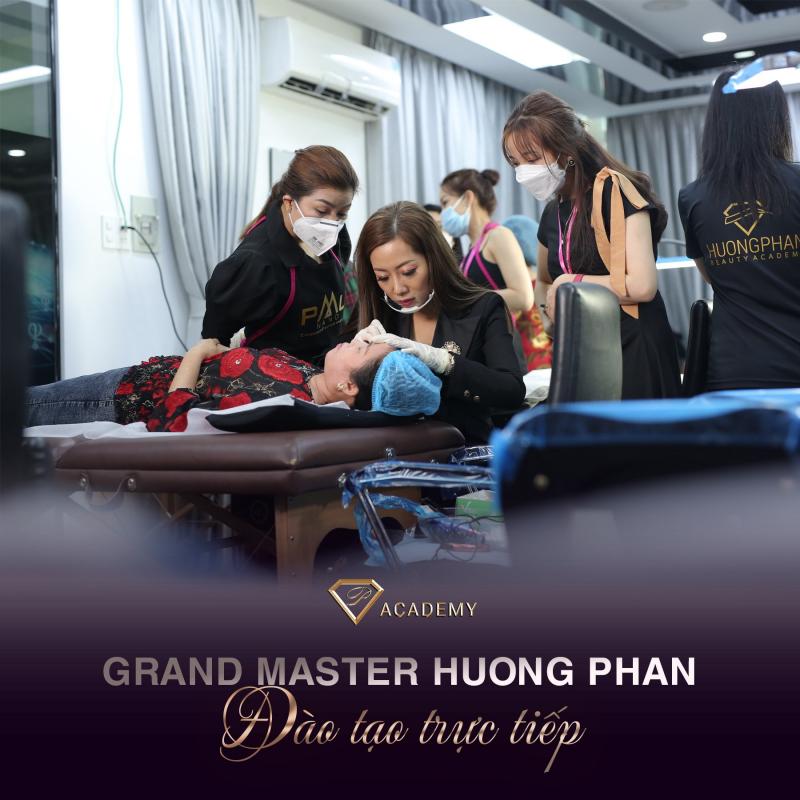 Huong Phan Beauty Academy