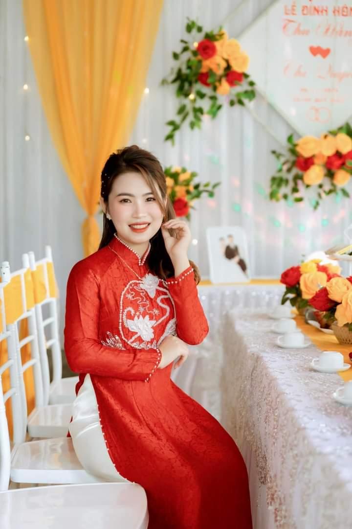 Huyền Hòa makeup