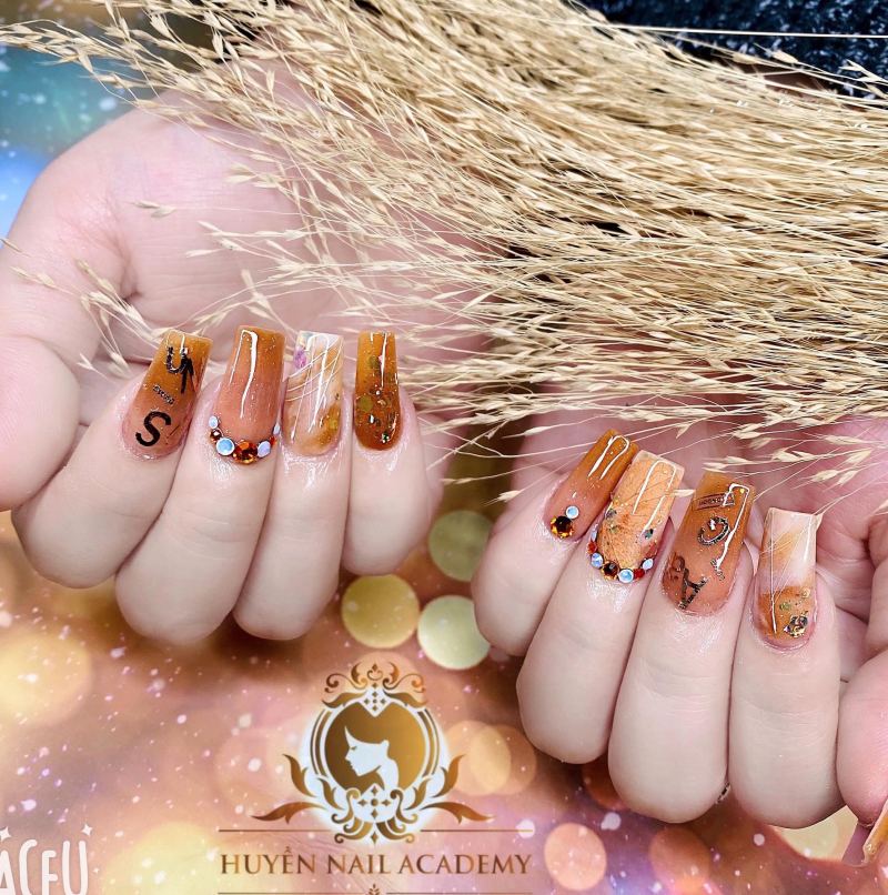 Huyền Nail Academy