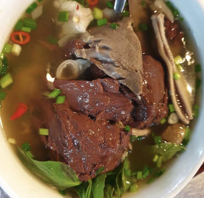 Huyết chưng 122 Phạm Văn Hai