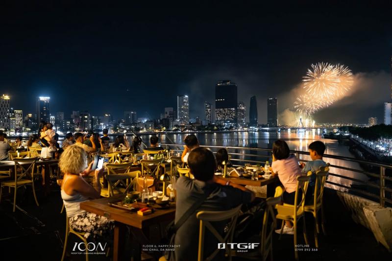 Icon Rooftop Restaurant & Bar