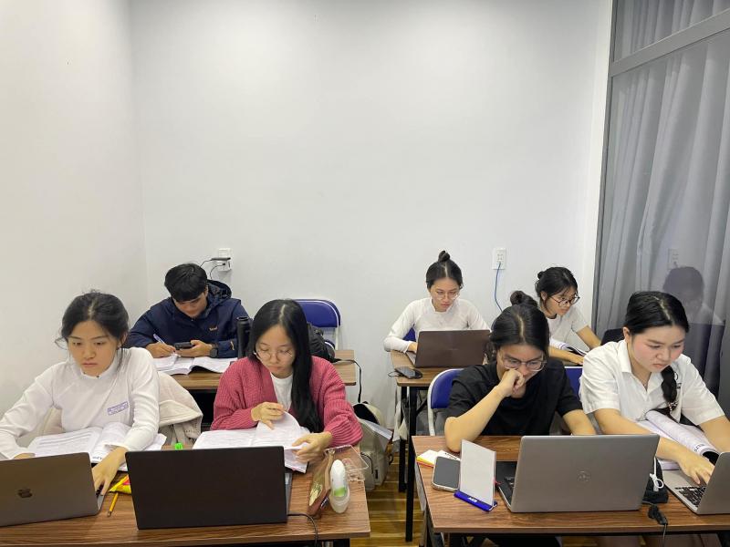 IELTS Huỳnh Đức - Chuyên Gia Luyện Thi IELTS Tại Đà Nẵng