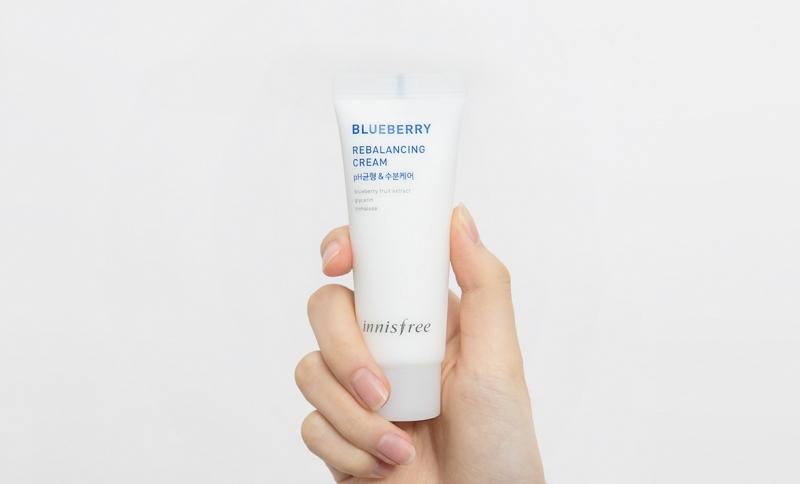 INNISFREE BLUEBERRY REBALANCING CREAM