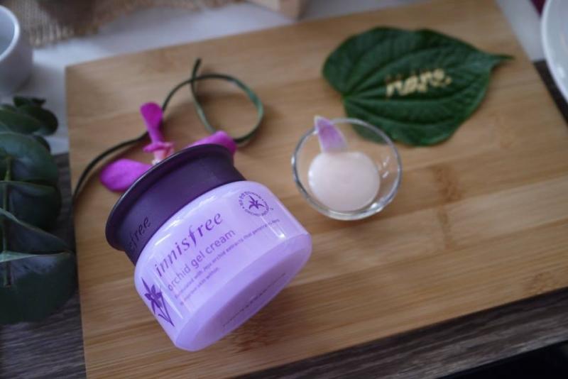 INNISFREE ORCHID GEL CREAM