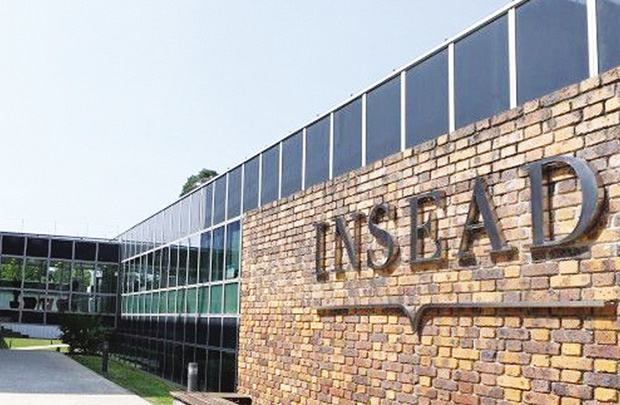 INSEAD (Fontainebleau – Pháp)