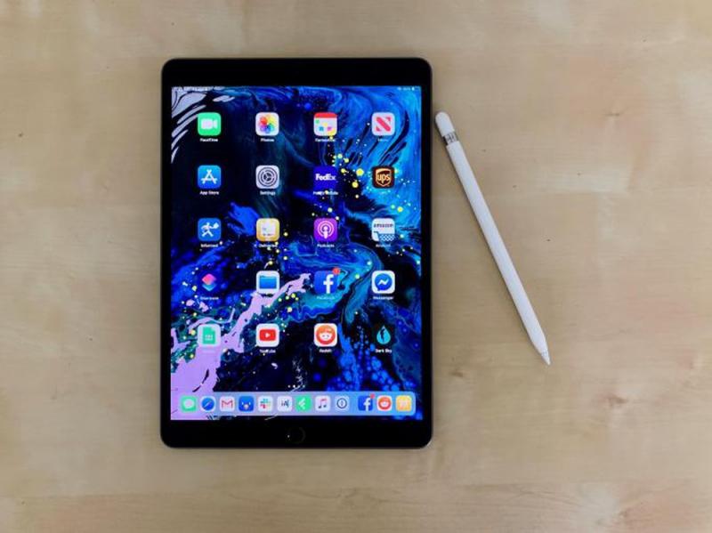 iPad & kỷ nguyên của máy tính bảng