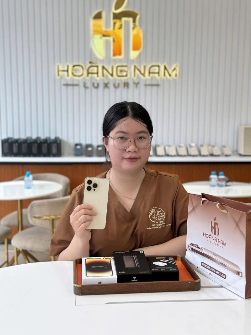 iPhone Hoàng Nam