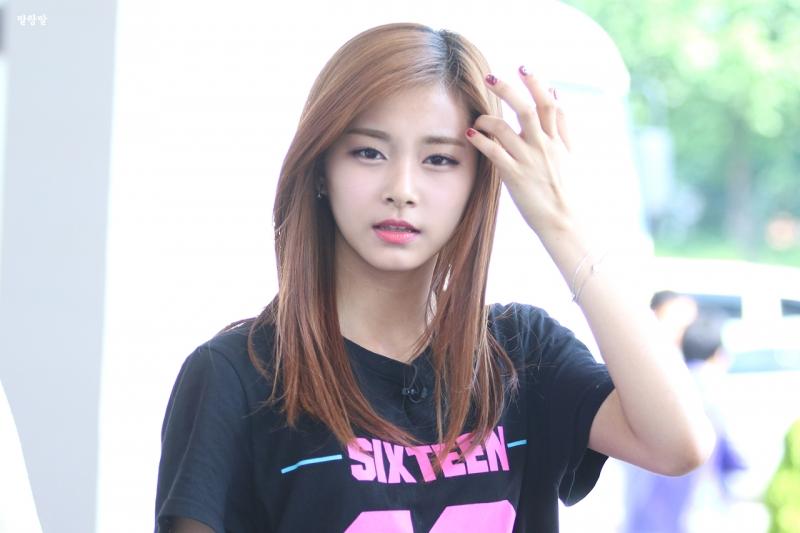 Tzuyu (Twice)