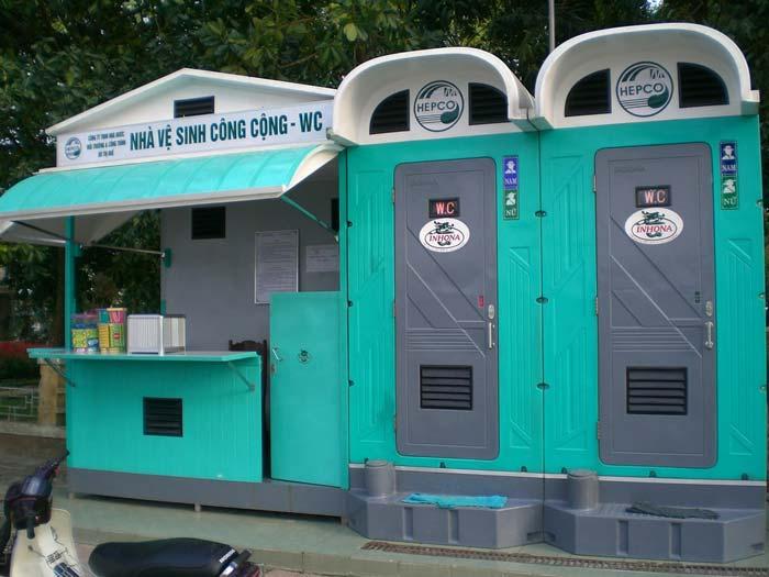 Ít toilet công cộng