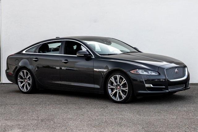 Jaguar XJL