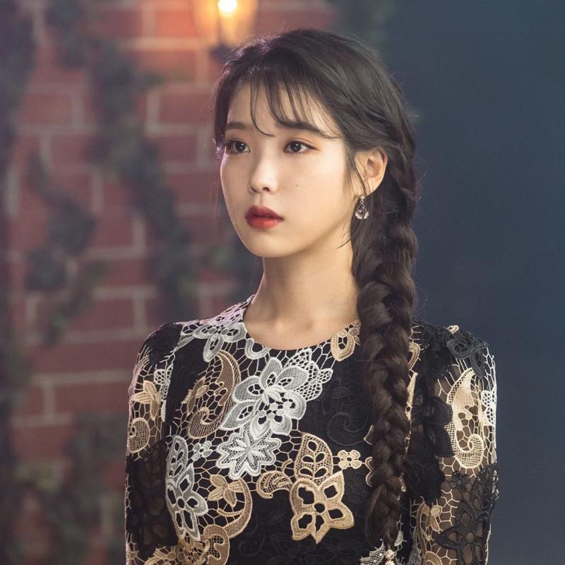 Jang Man Wol (IU)