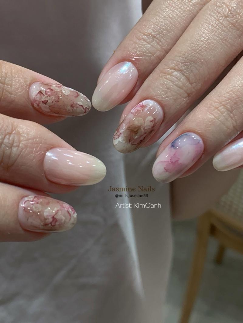 Jasmine Nails
