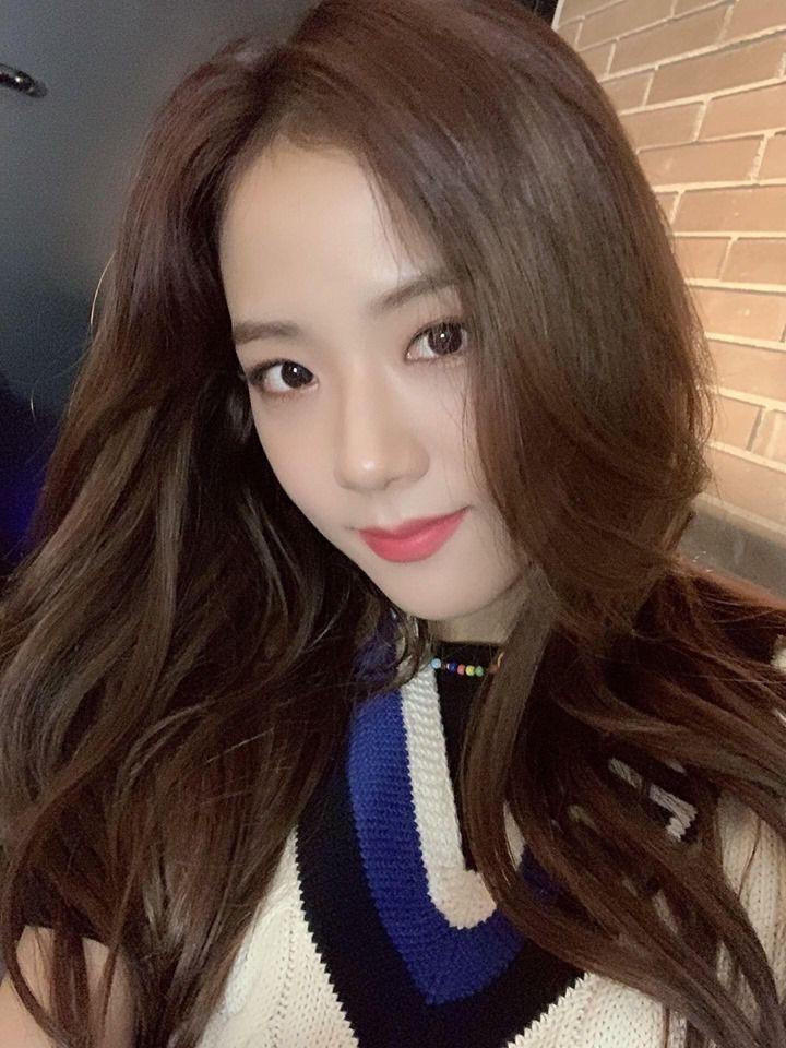 Jisoo (BLACKPINK)