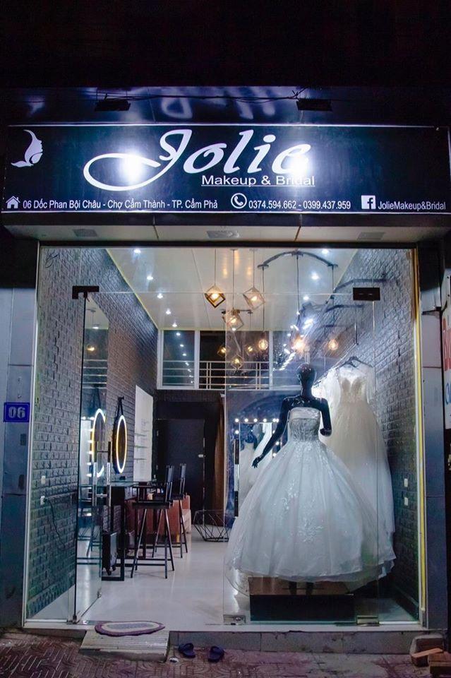 Địa chỉ cho thuê váy cưới đẹp nhất TP. Cẩm Phả, Quảng Ninh