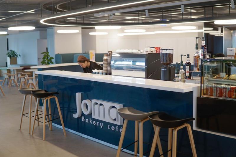 Joma Bakery Cafe là một tiệm bánh được decor theo truyện 