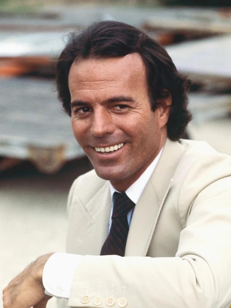 Julio Iglesias