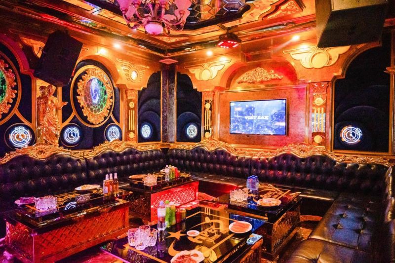 Karaoke APEC mặt tiền Lê Nin — ảnh minh họa