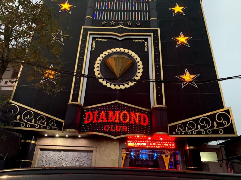 Karaoke Diamond Club