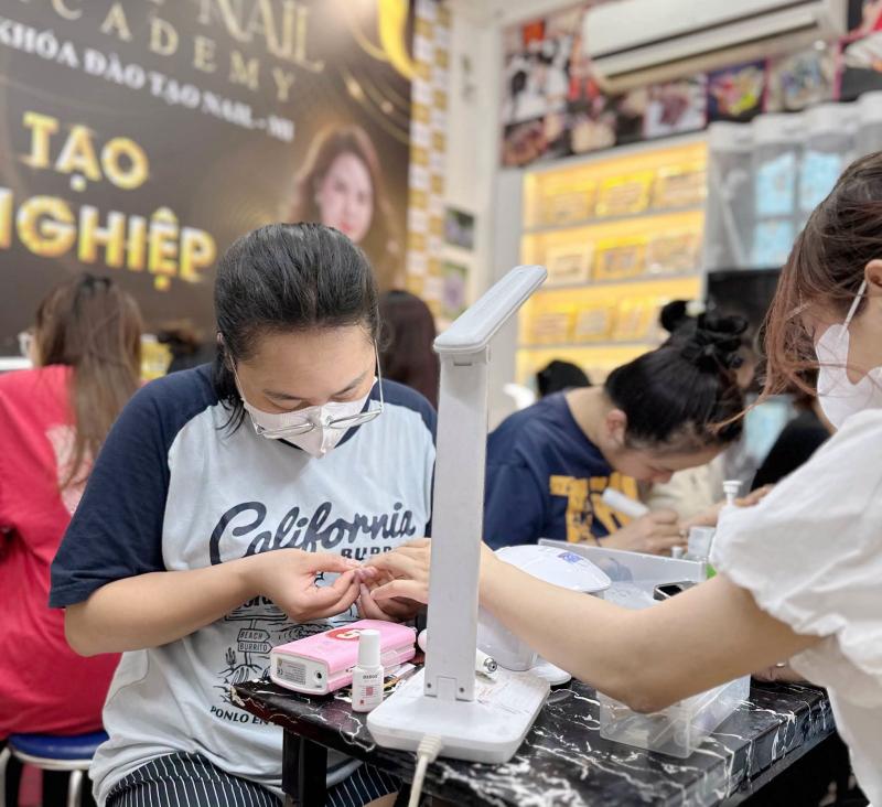 Kelly Nail Academy - Đào Tạo Nail Mi Chuyên Nghiệp tại Hà Nội