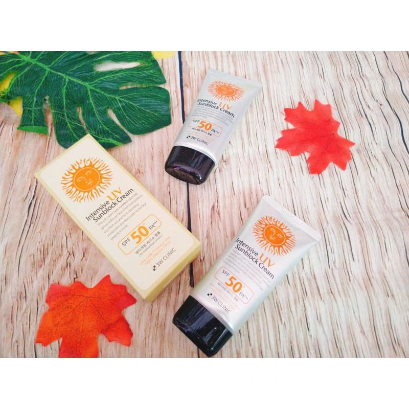 Kem chống nắng 3W Clinic Intensive UV Sunblock Cream SPF 50 PA+++