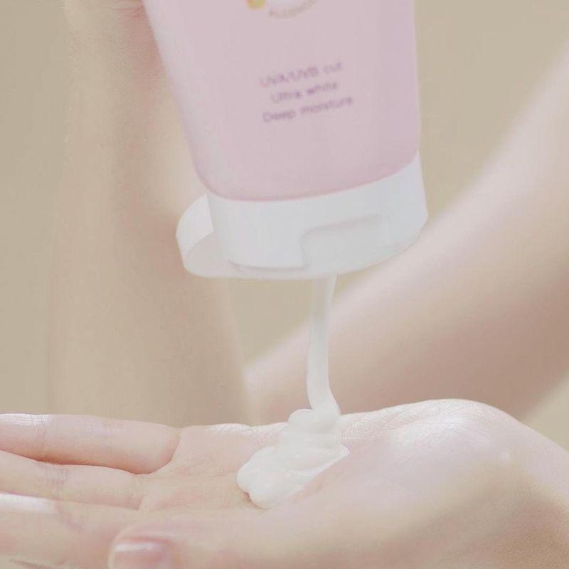 Kem chống nắng dưỡng thể Sunplay Skin Aqua Uv Body Lotion