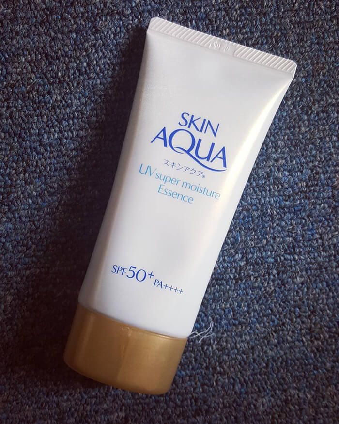 Kem chống nắng Skin Aqua UV Super Moisture Essense SPF 50+/PA++++