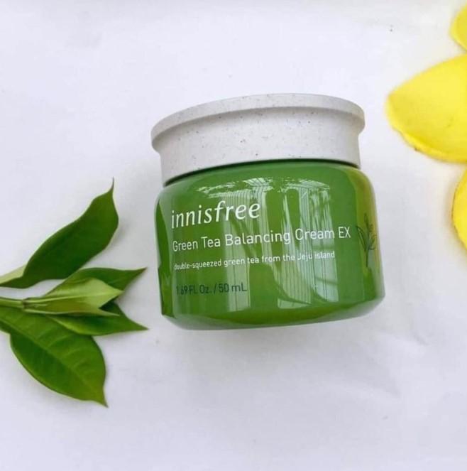 Kem dưỡng cân bằng độ ẩm innisfree Green Tea Balancing Cream Ex