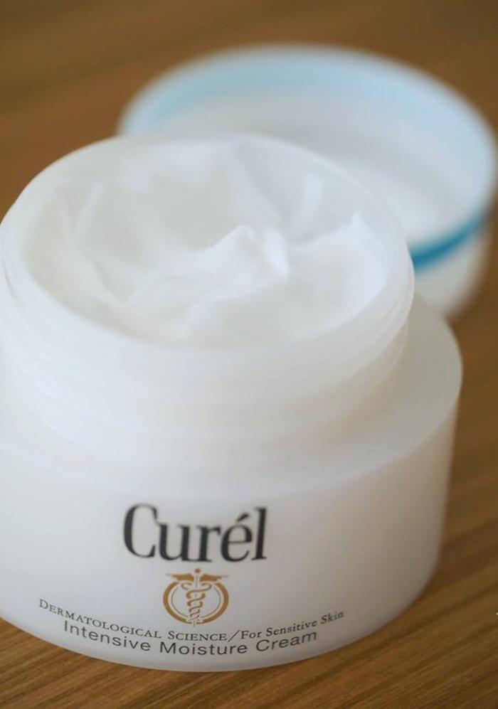 Kem dưỡng Curel Intensive Moisture Care Intensive Moisture Cream