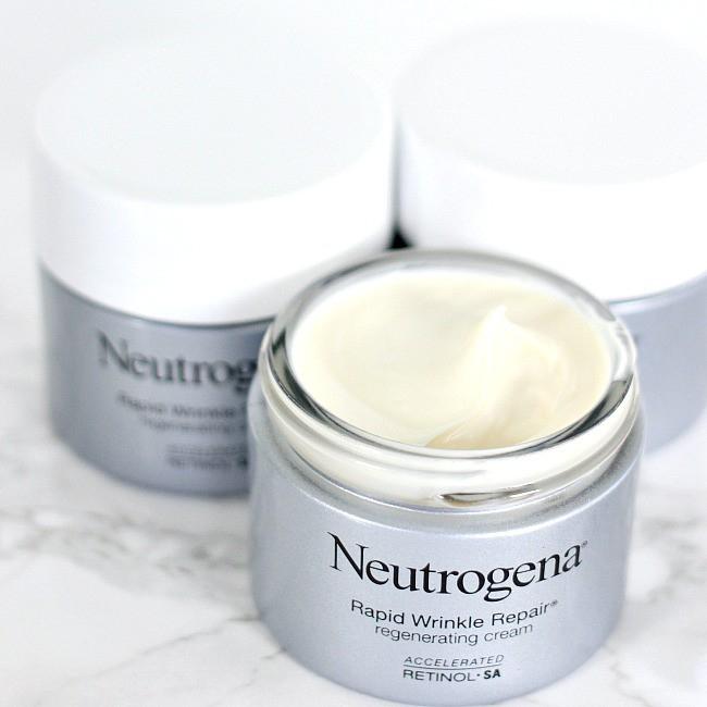 Kem dưỡng da chống lão hóa Neutrogena Rapid Wrinkle Repair Regenerating Cream