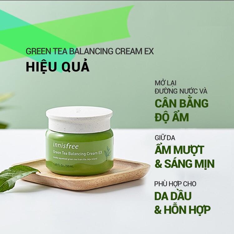 Sản phẩm kem dưỡng da của thương hiệu này cũng không khiến chúng ta thất vọng vì khả năng dưỡng ẩm cao