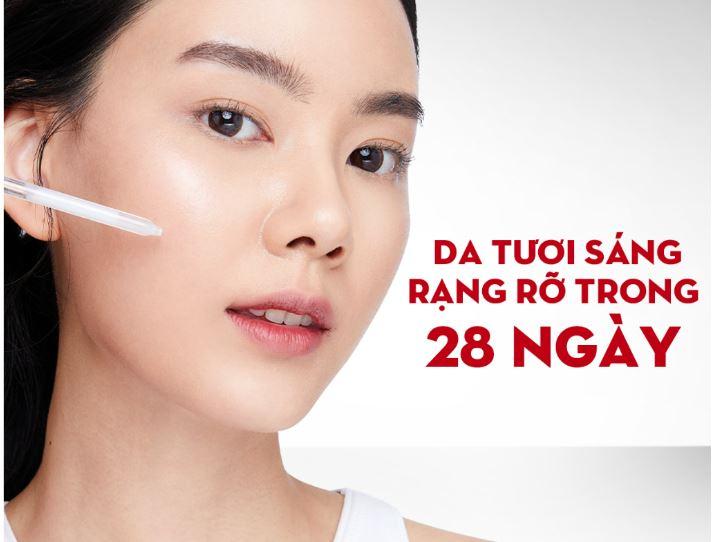 Kem dưỡng trắng da ban ngày Olay White Radiance Light Perfecting Day Cream SPF15 PA++