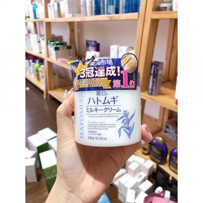 Kem dưỡng, trị nẻ Hatomugi Moisturizing Conditioning The Milky Cream