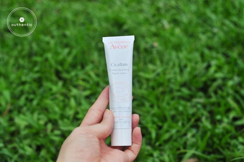 Kem làm lành sẹo Avene Cicalfate Restorative Skin Cream