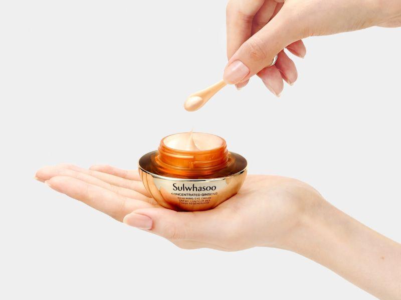 Kem mắt chống lão hóa Sulwhasoo Concentrated Ginseng Renewing Eye Cream