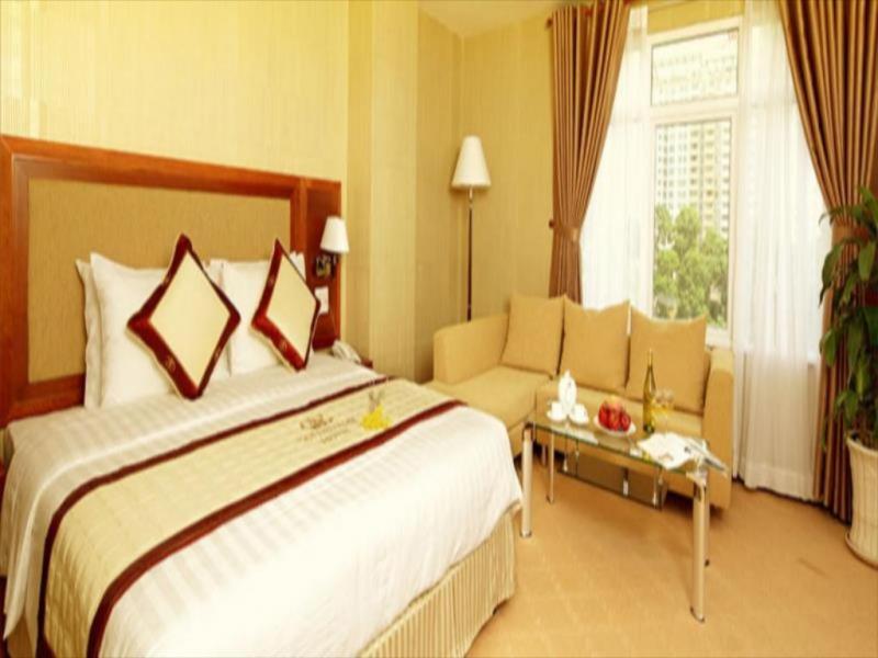 Rooms at Anh Huy hotel