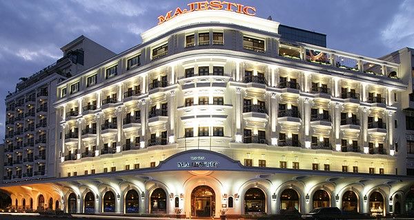 Khách sạn là biểu tượng cho sự xa hoa, tráng lệ của Sài Gòn xưa