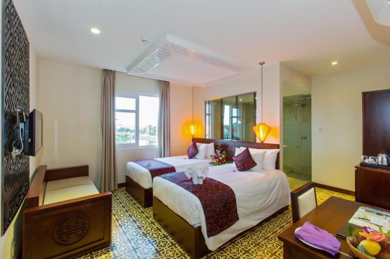 Khách sạn Royal Riverside Hội An